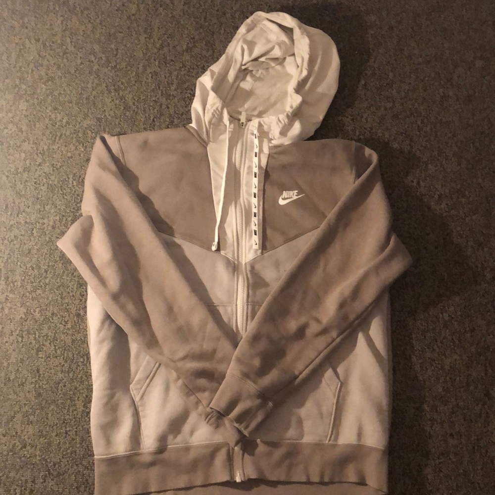 Nike sweater. lightly used
